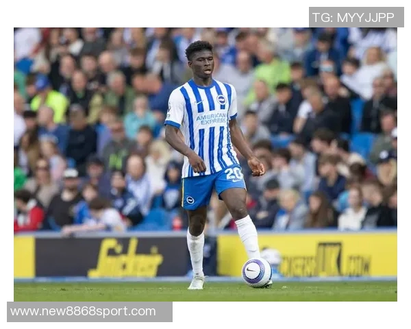 曼联求购巴莱巴115亿镑状态不佳本赛季已三次半场被换