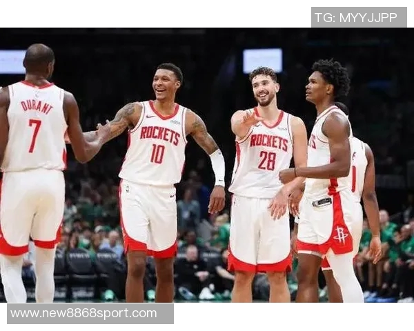 火箭与爵士激战最后3分钟罚球22次耗时22分钟引发球迷热议